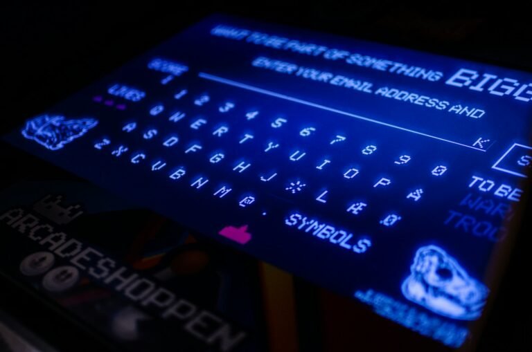 How Attackers Exploit Browser Extensions to Inject AI Prompts 