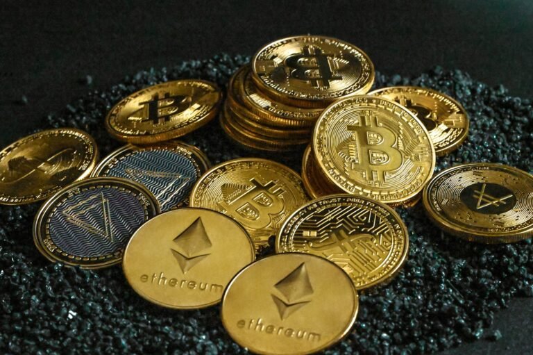 Attackers Focus on the Core of Cryptocurrency: Vulnerabilities in Smart Contracts 
