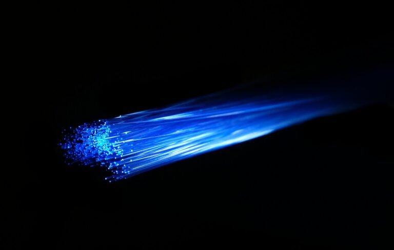 The US Cybersecurity Agency has highlighted a vulnerability in Wi-Fi range extenders that is currently being exploited.
